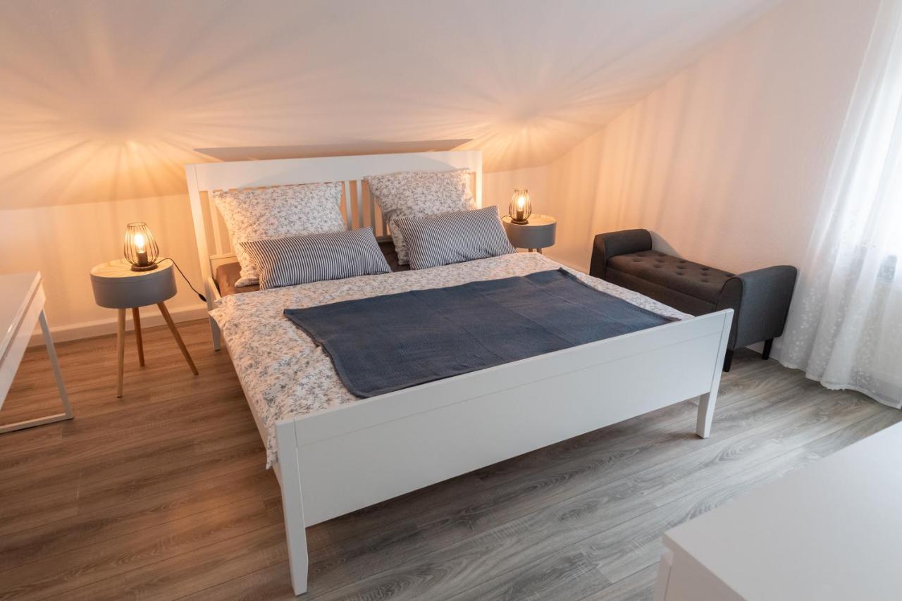 Fuldaliebe - Stadtnahe Moderne Ferienwohnung In フルダ エクステリア 写真